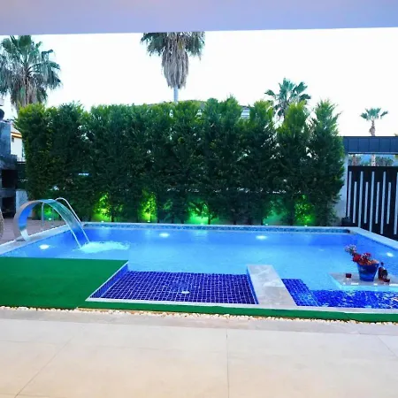 Camyuva Lueks Агва