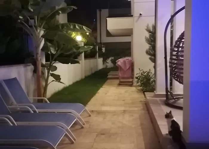 Camyuva Lueks * Ağva
